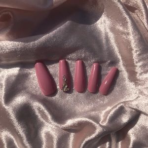 GEL- Muave bling press on nails